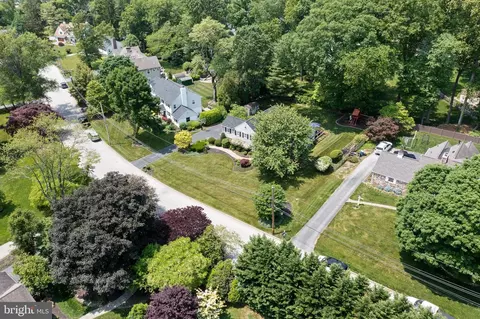 411 Heatherwood Ln, Devon, PA 19333 photo 42