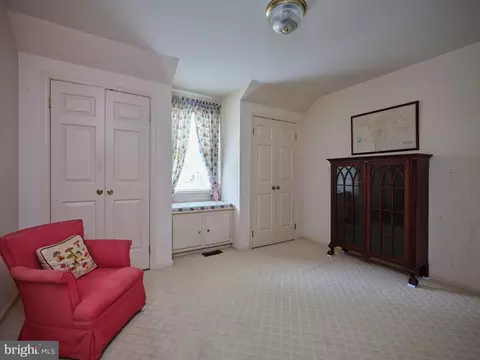 220 Hedgemere Dr, Devon, PA 19333 photo 27