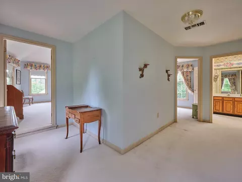 220 Hedgemere Dr, Devon, PA 19333 photo 24