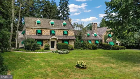 153 E Locust Ln, Kennett Square, PA 19348