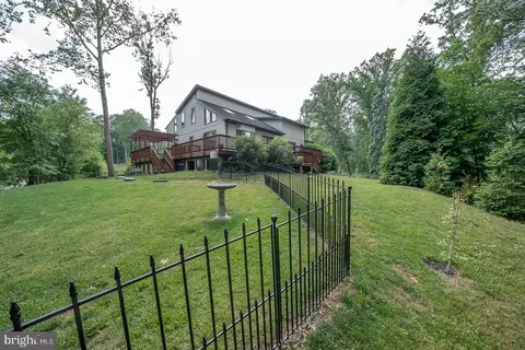 580 Valley Park Rd, Valley Forge, PA 19481