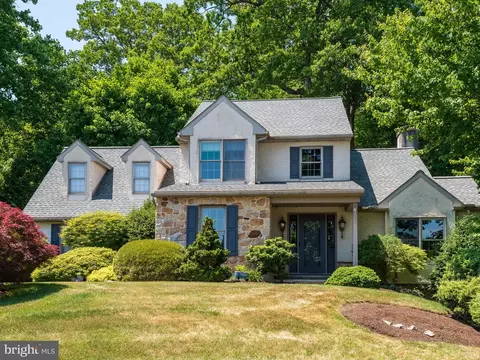 311 Steeplechase Dr, Elverson, PA 19520