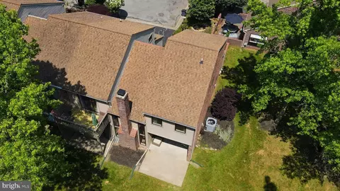 14 Knox Ct, Chesterbrook, PA 19087 photo 37