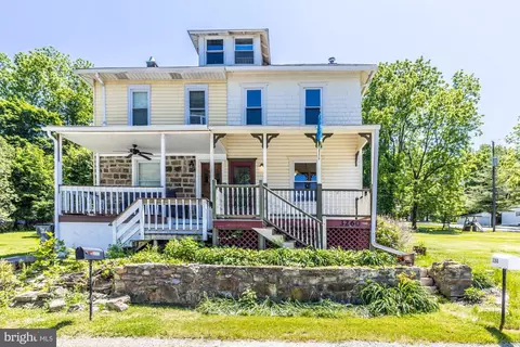 3260 Walnut St, Downingtown, PA 19335
