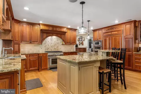 518 Northfield Rd, Devon, PA 19333 photo 9