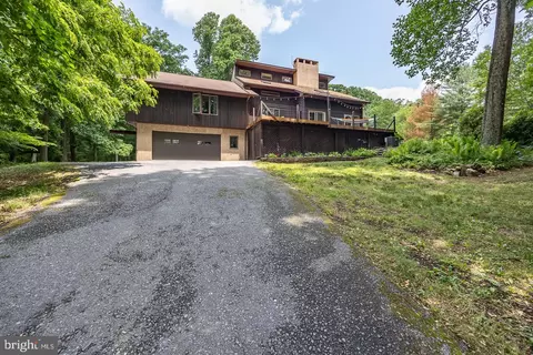 2344 Evergreen Ln, Pottstown, PA 19465