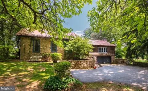 3812 Coventryville Rd, Pottstown, PA 19465