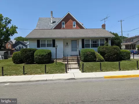 156 N 4th St, Oxford, PA 19363