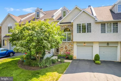 524 E Saxony Dr, Exton, PA 19341