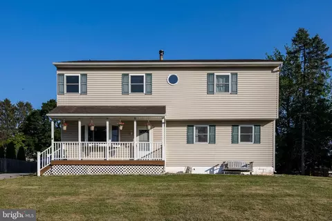 1008 Elmwood Ave, West Chester, PA 19380