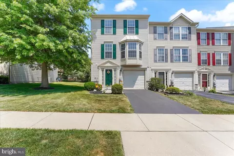 301 Fox Trl, Parkesburg, PA 19365