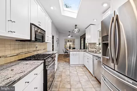 660 Jeffrey Ln, Wayne, PA 19087 photo 4