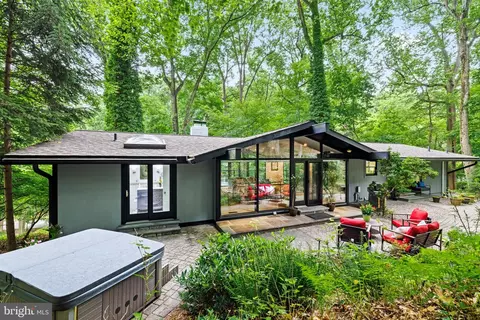 660 Jeffrey Ln, Wayne, PA 19087 photo 17