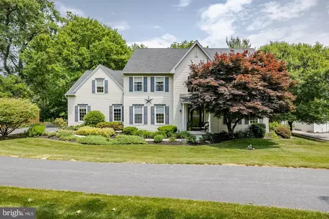13 Belmont Cir, Avondale, PA 19311