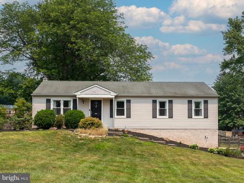 475 Douglas Dr, West Chester, PA 19380