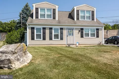 307 Paul Cir, Downingtown, PA 19335