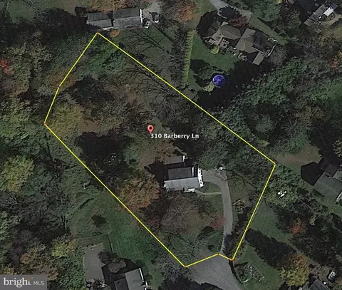 310 Barberry Ln, Wayne, PA 19087 photo 36