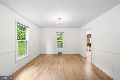 310 Barberry Ln, Wayne, PA 19087 photo 10