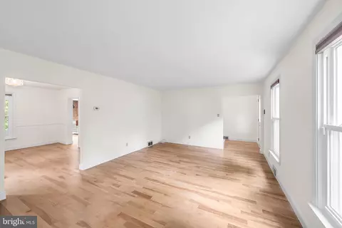 310 Barberry Ln, Wayne, PA 19087 photo 9