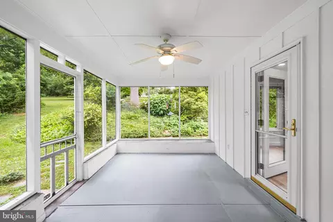 310 Barberry Ln, Wayne, PA 19087 photo 17