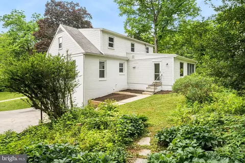 310 Barberry Ln, Wayne, PA 19087 photo 6