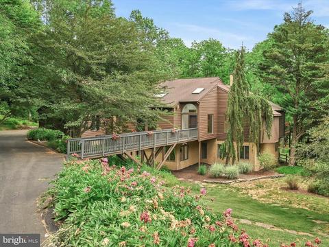 21 Fern Hill Rd, Kennett Square, PA 19348