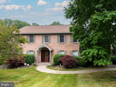 1642 Bow Tree Dr, West Chester, PA 19380