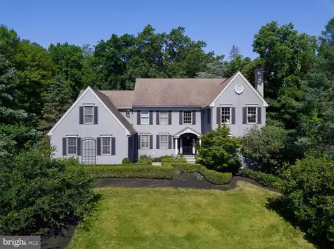 671 Limehouse, Wayne, PA 19087