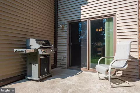402 Hanover Ct, Chesterbrook, PA 19087 photo 26
