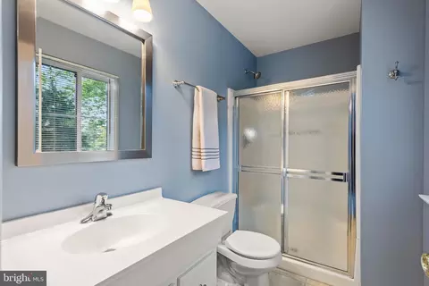 402 Hanover Ct, Chesterbrook, PA 19087 photo 21