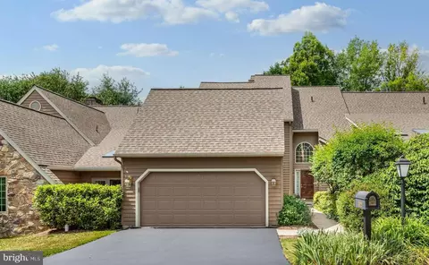 302 Heritage Pl, Devon, PA 19333 photo 40