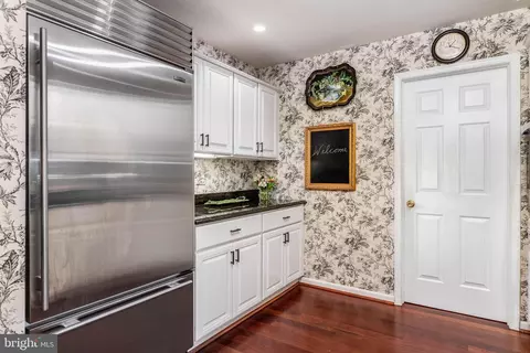 302 Heritage Pl, Devon, PA 19333 photo 12