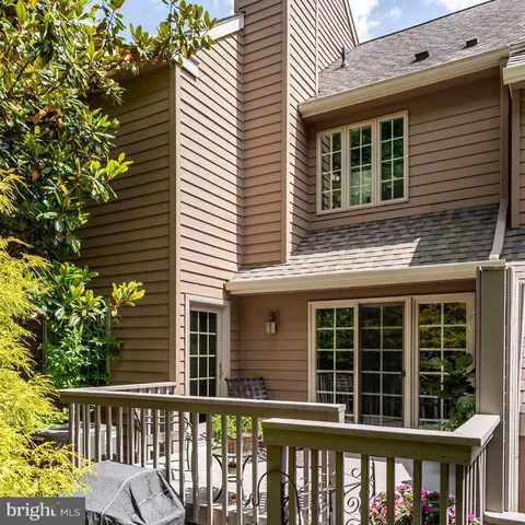302 Heritage Pl, Devon, PA 19333 photo 34