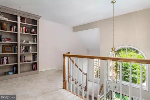 302 Heritage Pl, Devon, PA 19333 photo 17