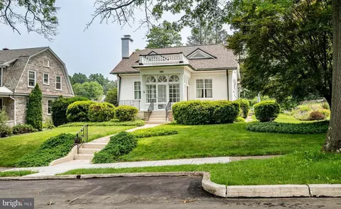 715 N Walnut St, West Chester, PA 19380