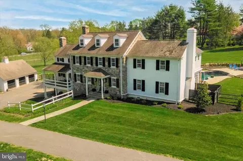 337 Wyllpen Dr, West Chester, PA 19380