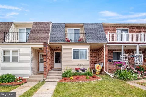 73 Rickmar Ln, Malvern, PA 19355