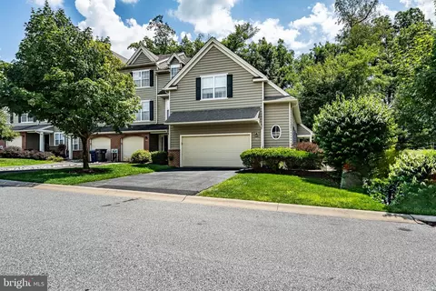 282 Deepdale Dr, Kennett Square, PA 19348
