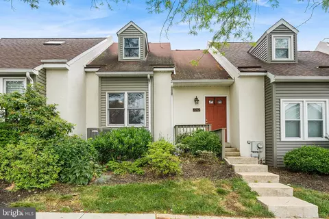 1202 Saint Andrews Ct, Chester Springs, PA 19425