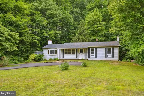 1220 Caln Meetinghouse Rd, Coatesville, PA 19320
