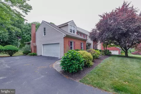 290 Mackenzie Dr, West Chester, PA 19380