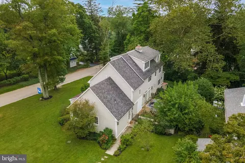 139 Chester Rd, Devon, PA 19333 photo 3