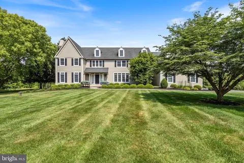 1841 Huntsman Ln, West Chester, PA 19382