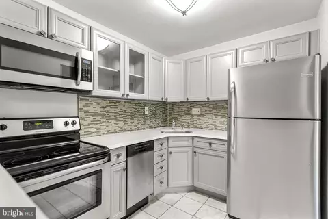 97 Le Forge Ct, Chesterbrook, PA 19087 photo 8