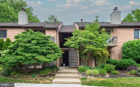 97 Le Forge Ct, Chesterbrook, PA 19087