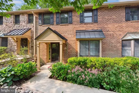 119 Putney Ln, Malvern, PA 19355