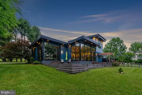 3187 Hollow Rd, Malvern, PA 19355