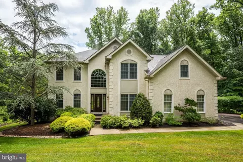 870 Williamsburg Blvd, Downingtown, PA 19335