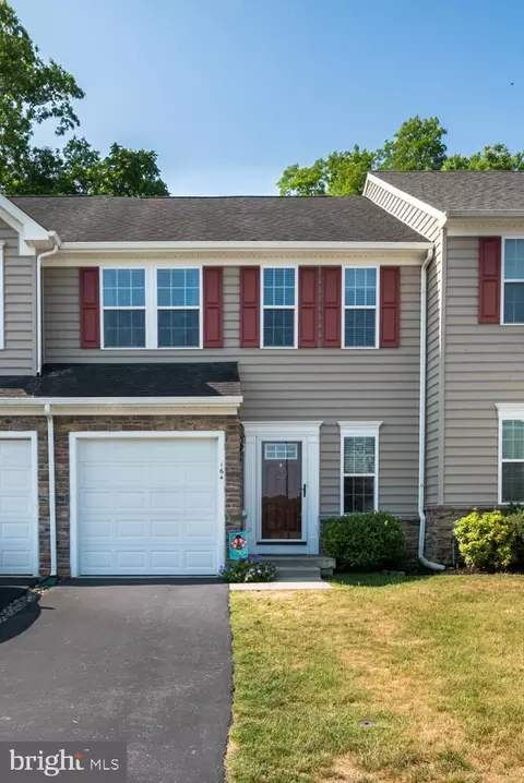 164 Tulsk Rd, Avondale, PA 19311