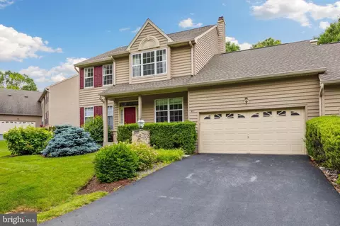 411 Knolls Rd, West Chester, PA 19382
